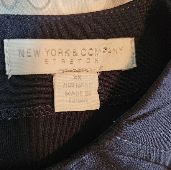 New York & CO. Women's Navy Blue Sleeveless V-neck Jumpsuit Without Belt Size XS - Picture 5 of 8